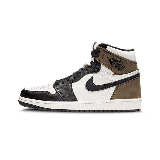 Nike Air Jordan 1 Retro High OG (Men's) Shoes